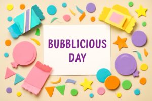 バブリシャスの日（8月2日）の由来や記念日としての背景を紹介するブログ記事のサムネイル。風船ガム「バブリシャス」の懐かしい魅力を振り返り、若者文化に与えた影響を伝える内容。